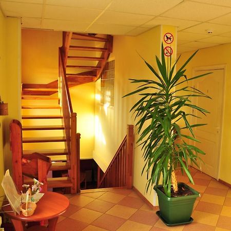 Guesthouse Leiputrija Ādaži Екстериор снимка