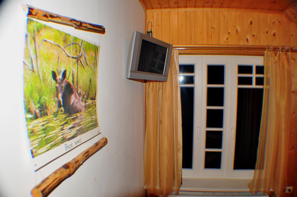 Guesthouse Leiputrija Ādaži Екстериор снимка