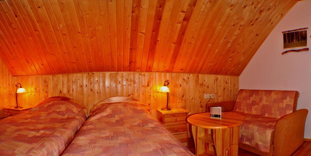 Guesthouse Leiputrija Ādaži Екстериор снимка