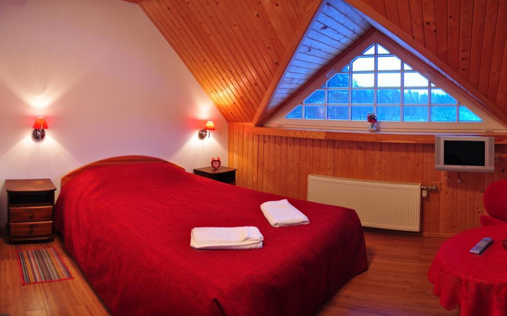 Guesthouse Leiputrija Ādaži Екстериор снимка