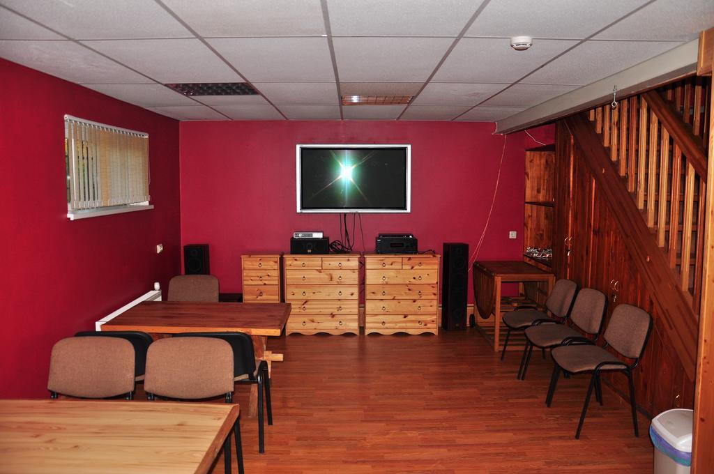 Guesthouse Leiputrija Ādaži Екстериор снимка