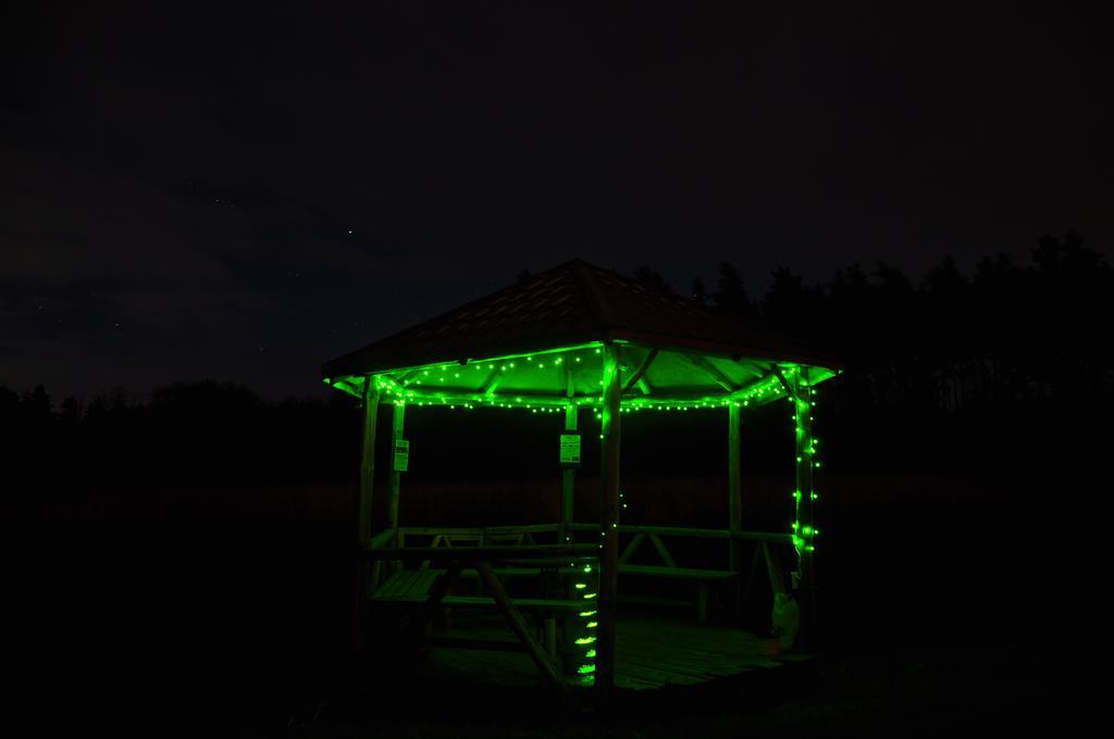 Guesthouse Leiputrija Ādaži Екстериор снимка